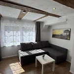 Ferienwohnung-goldener Winkel Апартаменты Хольцминден