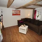 Ferienwohnung-goldener Winkel * Хольцминден